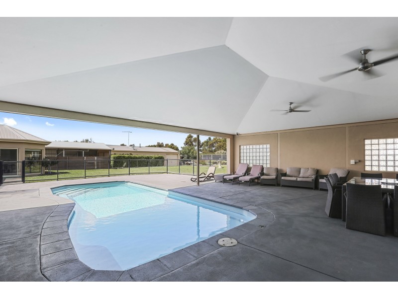 9 Lucien Place, Bannockburn VIC 3331