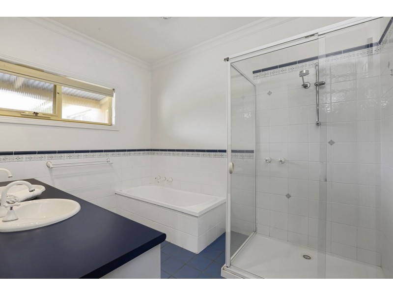 9 Lucien Place, Bannockburn VIC 3331