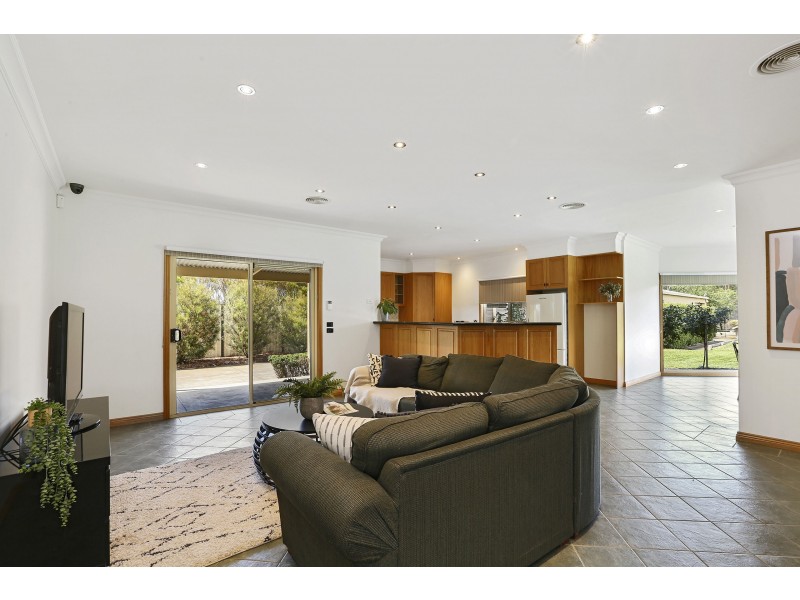 9 Lucien Place, Bannockburn VIC 3331