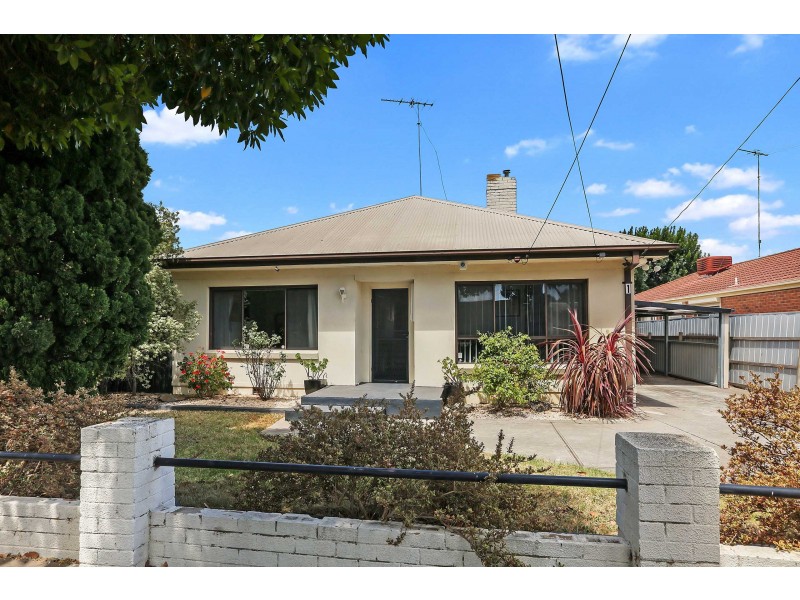 1 Reserve Road, Norlane VIC 3214