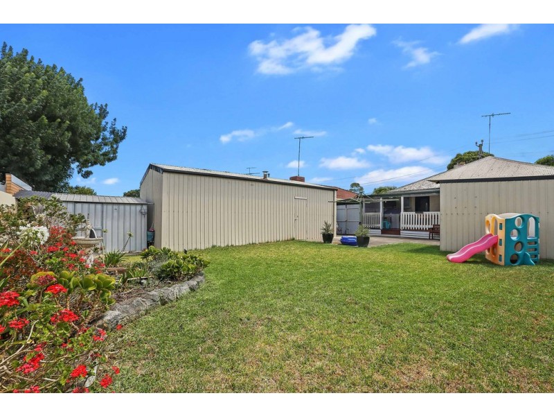 1 Reserve Road, Norlane VIC 3214