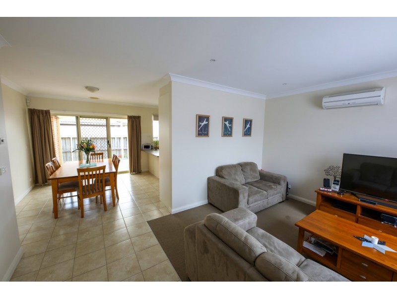 2/20 Curletts Road, Lara VIC 3212