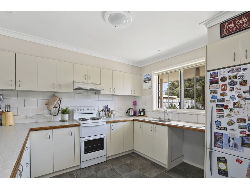 3/50 Cameron Crescent, Lara VIC 3212