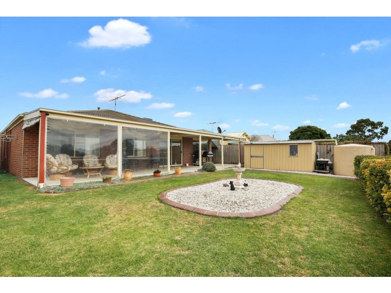 11 Menzies Close, Lara VIC 3212
