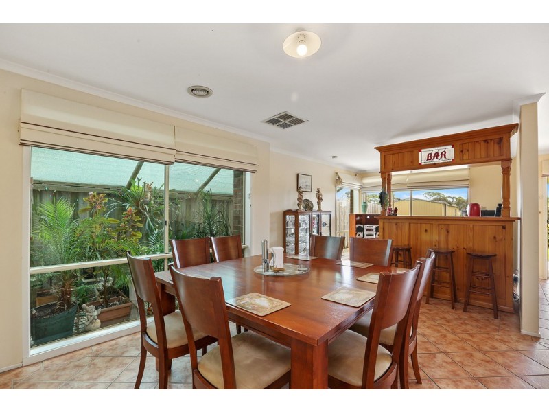11 Menzies Close, Lara VIC 3212