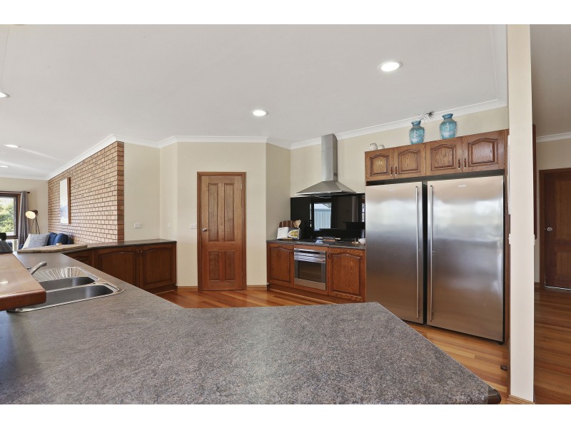 85 McIntosh Road, Little River VIC 3211