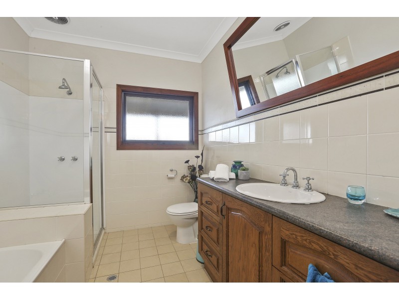 85 McIntosh Road, Little River VIC 3211