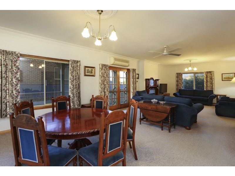 1 Duncan Drive, Lara VIC 3212