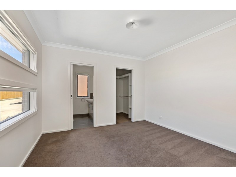 3/24 Curletts Road, Lara VIC 3212