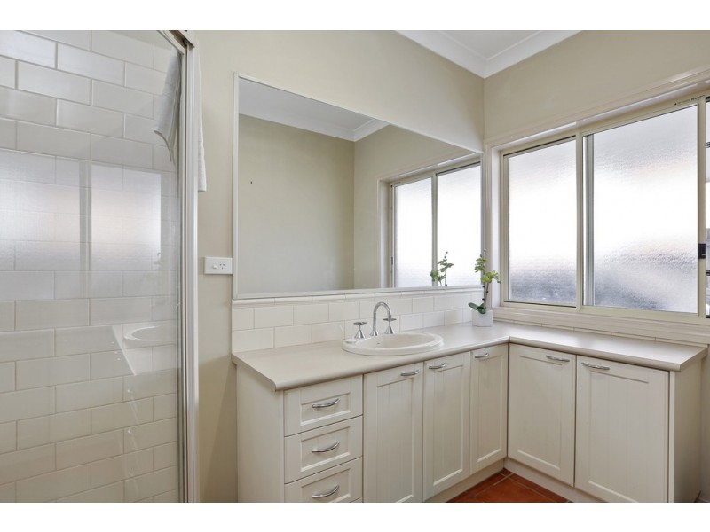 13 Reliance Avenue, Lara VIC 3212