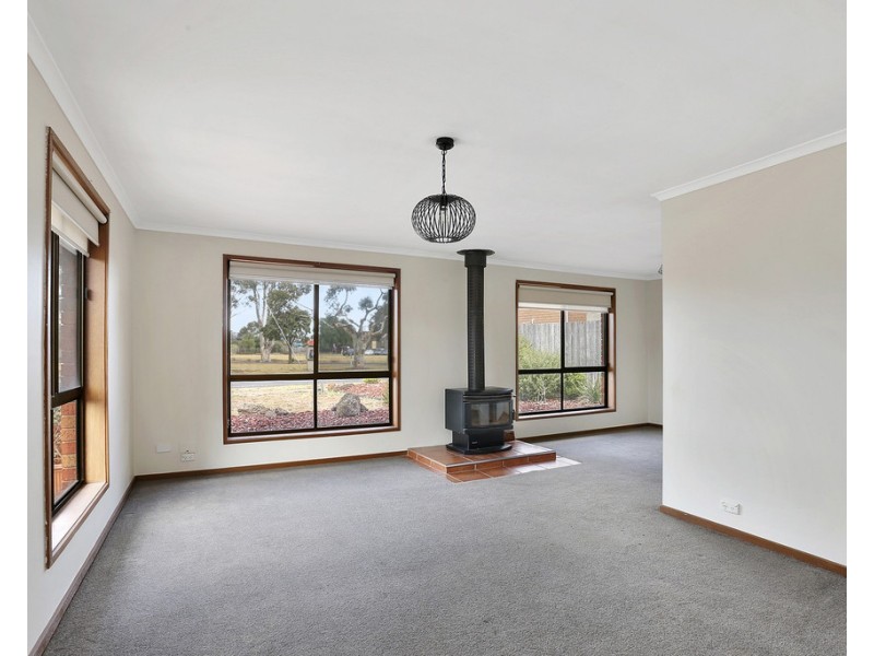 3 Rothwell Road, Little River VIC 3211
