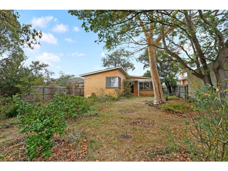 9 Sheridan Street, Hamlyn Heights VIC 3215