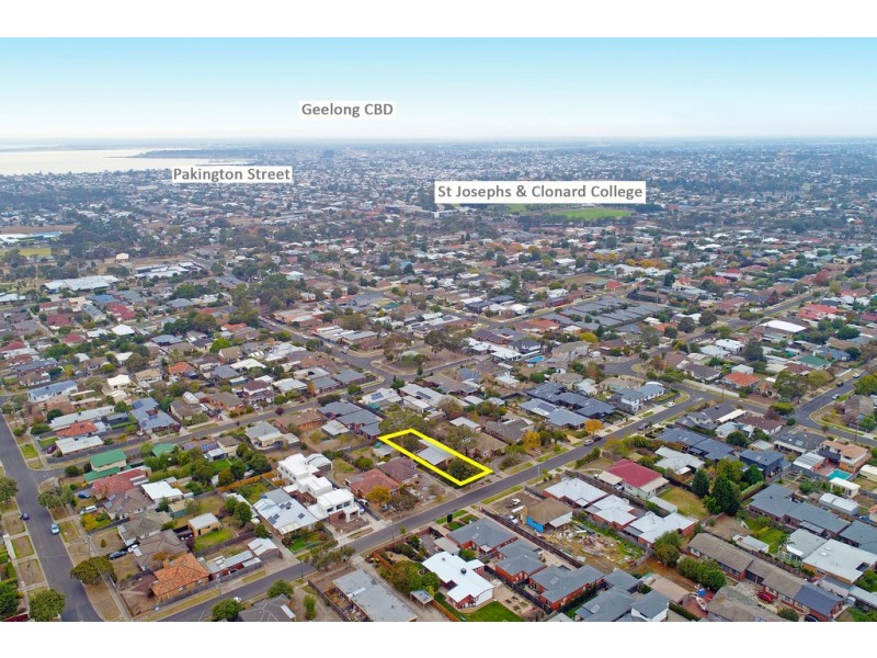 9 Sheridan Street, Hamlyn Heights VIC 3215