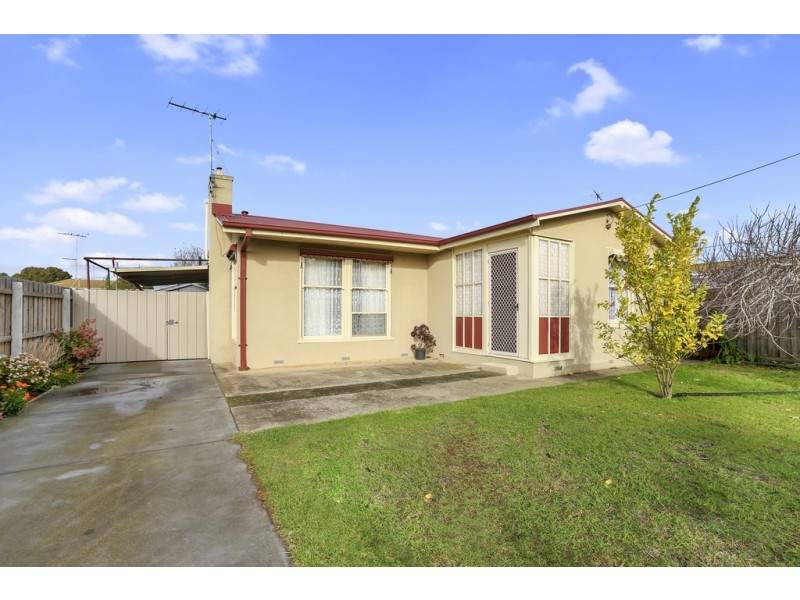 1 Kalinga Street, Norlane VIC 3214