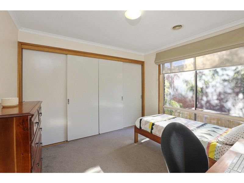 8 Scarlett Grove, Lara VIC 3212
