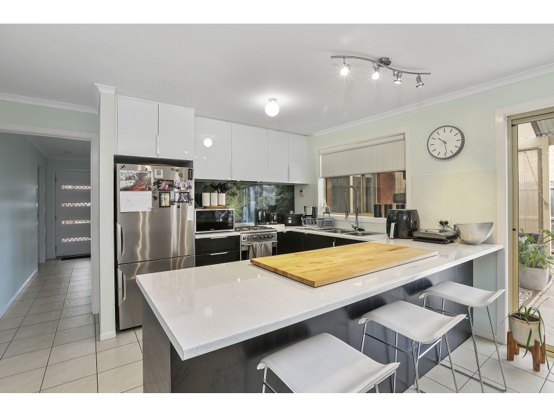 17 Felicity Court, Lara VIC 3212