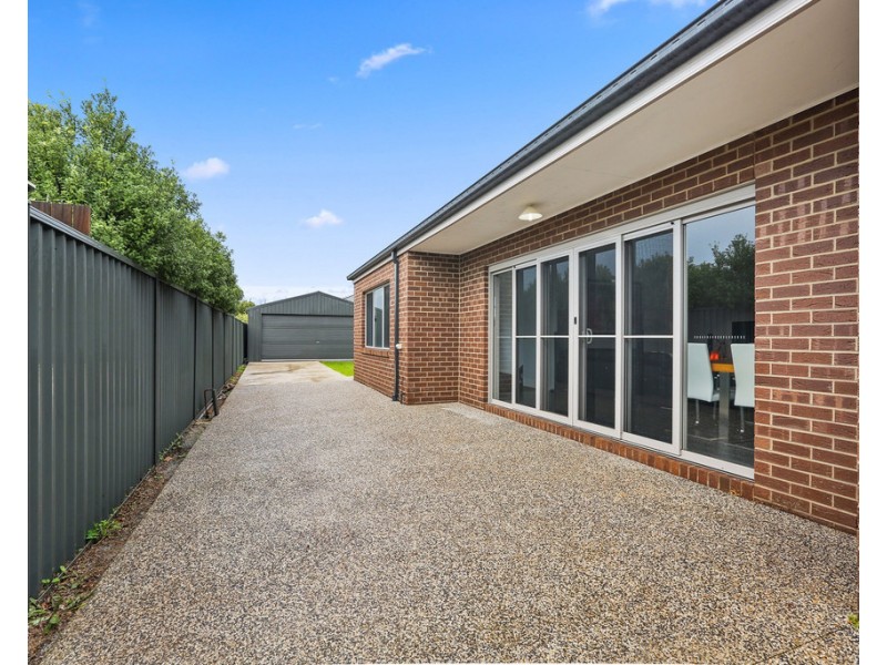 5 Wathaurong Drive, Lara VIC 3212