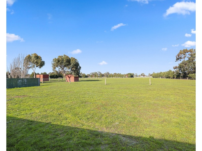 30 Kiddle Drive, Lara VIC 3212