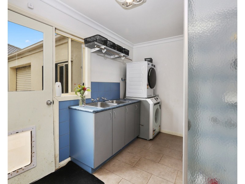 8 Cypress Court, Lara VIC 3212