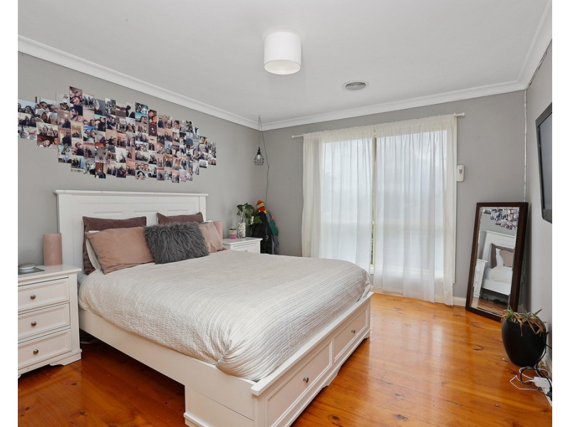 8 Cypress Court, Lara VIC 3212
