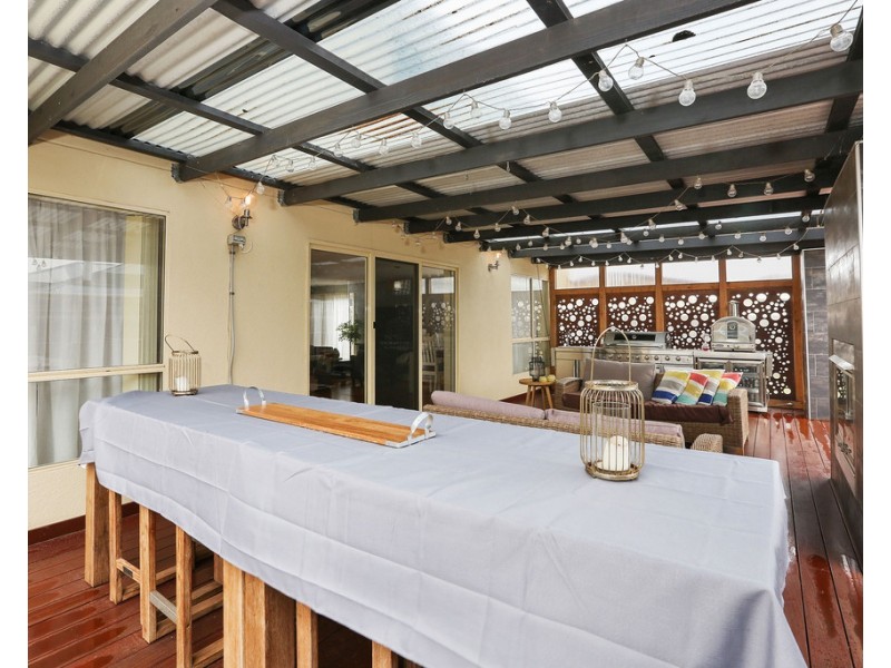8 Cypress Court, Lara VIC 3212