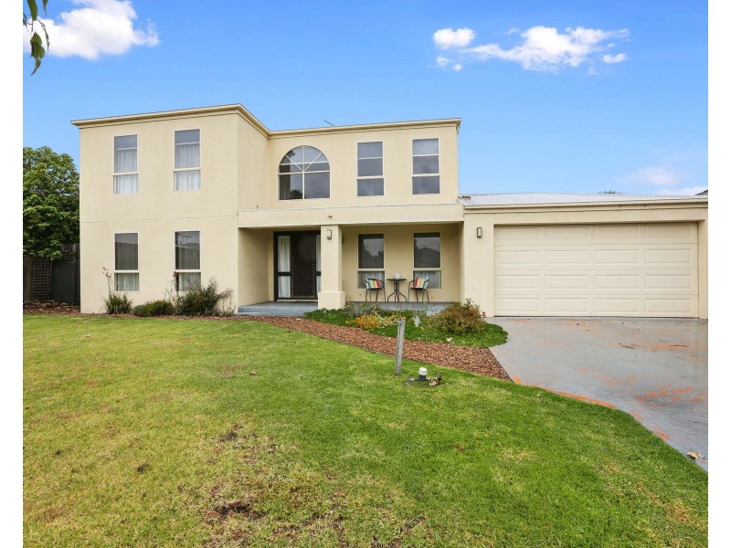 8 Cypress Court, Lara VIC 3212