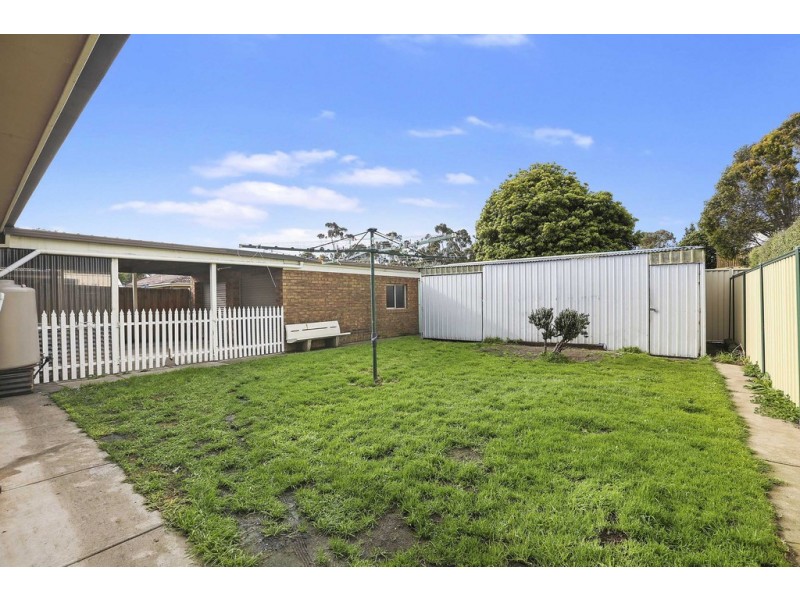 30 Henderson Drive, Lara VIC 3212