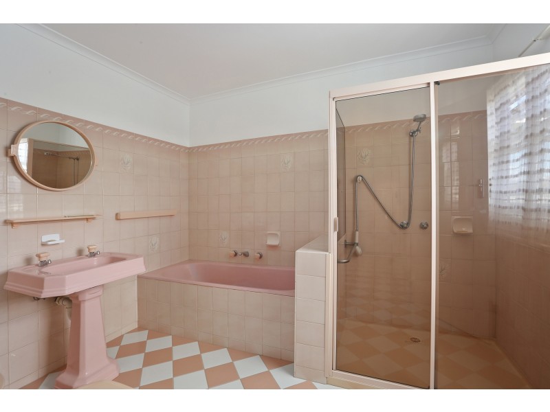 32 Tallinn Street, Bell Park VIC 3215