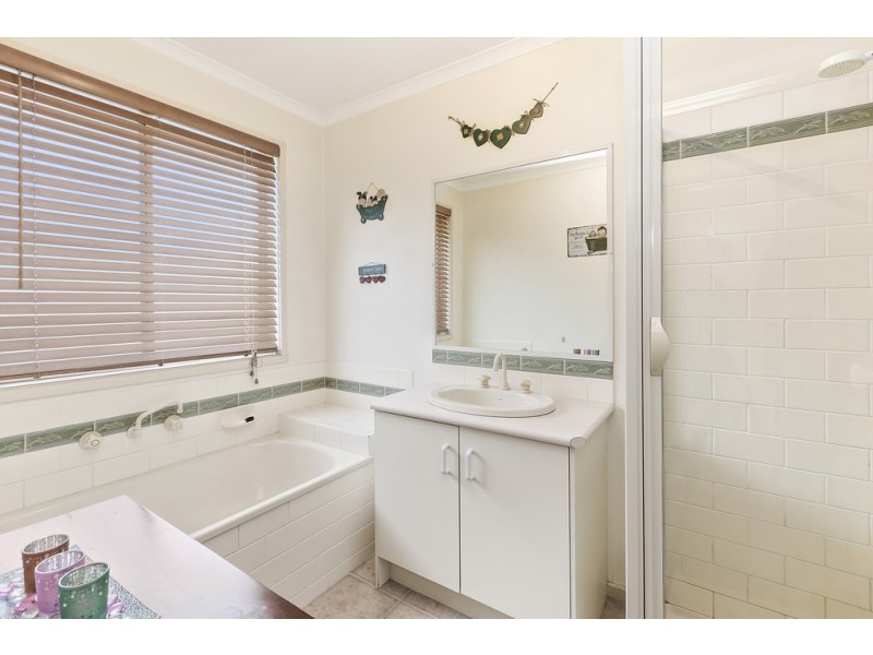 5 Misten Court, Lara VIC 3212