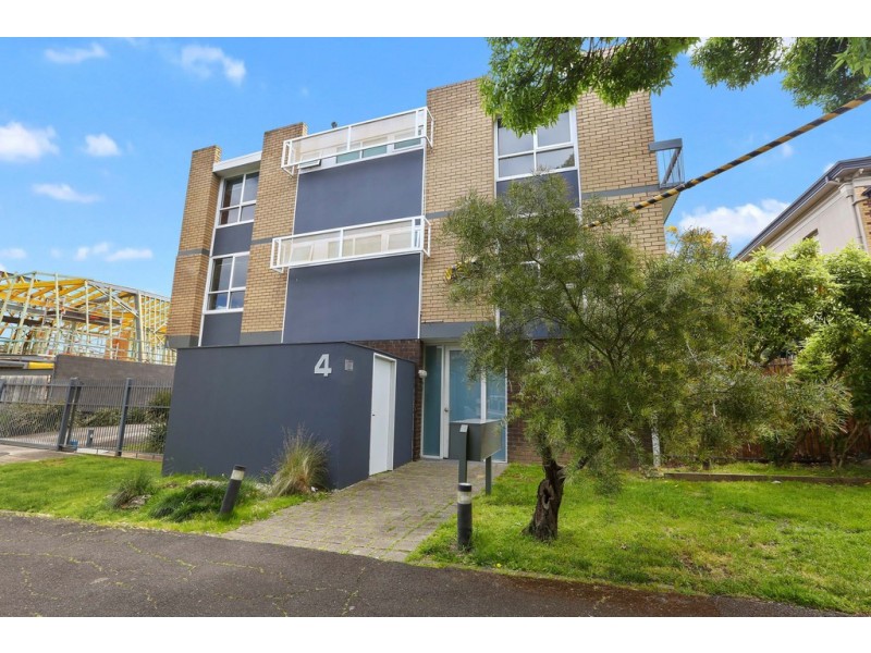 9/4 Fitzroy Street, Geelong VIC 3220