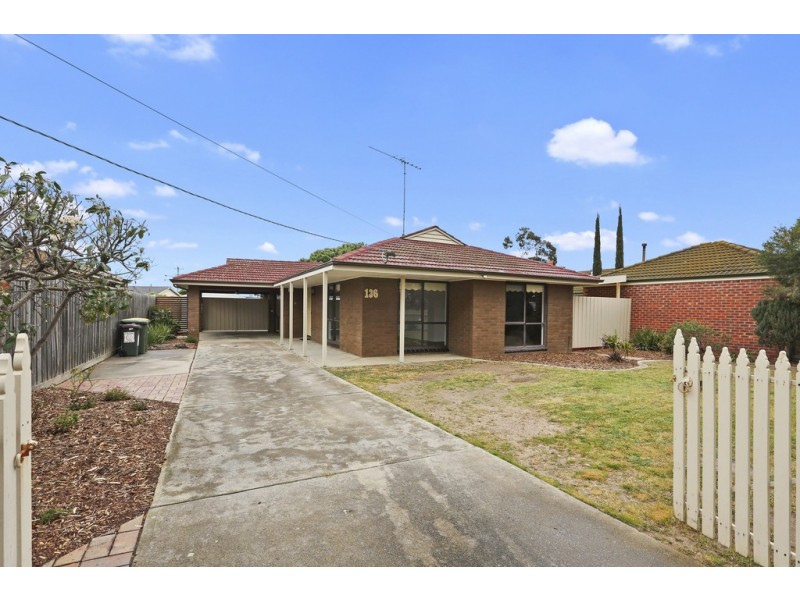 136 McClelland Avenue, Lara VIC 3212