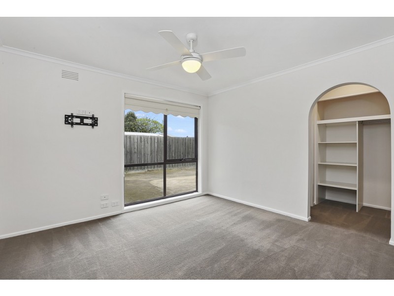 136 McClelland Avenue, Lara VIC 3212