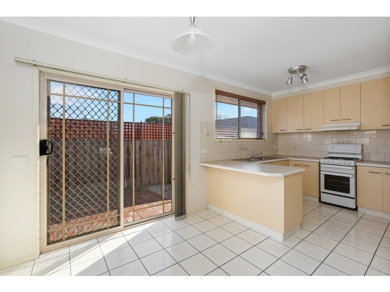 4/116 Cox Road, Corio VIC 3214