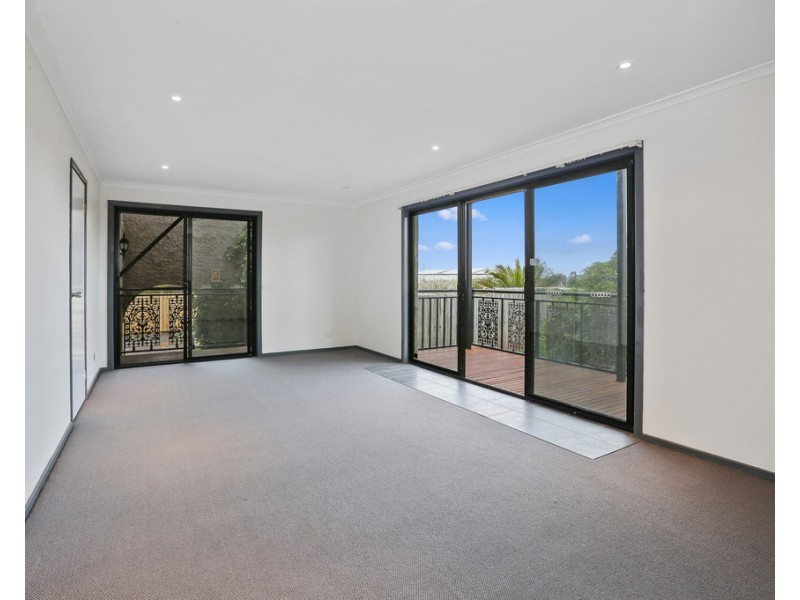 300 Patullos Road, Lara VIC 3212