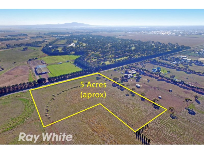 20 Gibbons Road, Lara VIC 3212