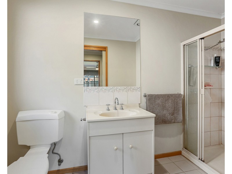 13 Sherwood Grove, Lara VIC 3212