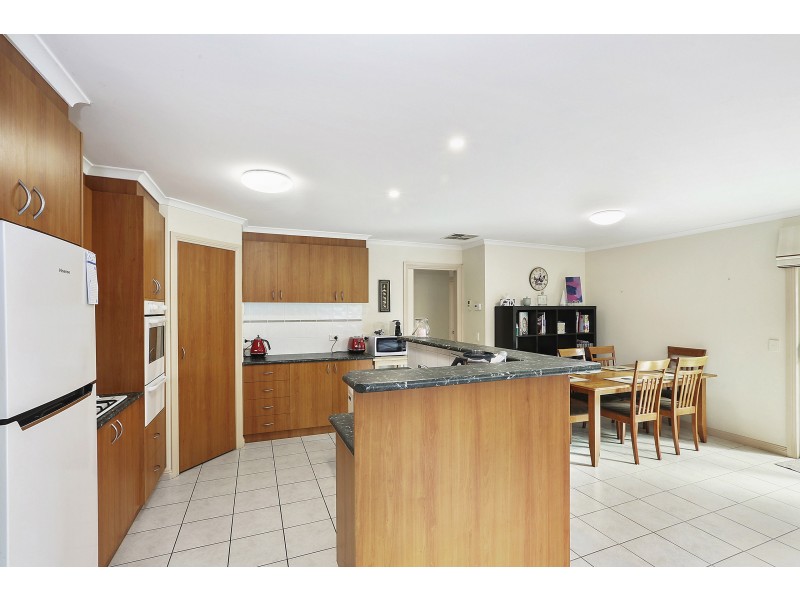 1 Marconi Place, Lara VIC 3212