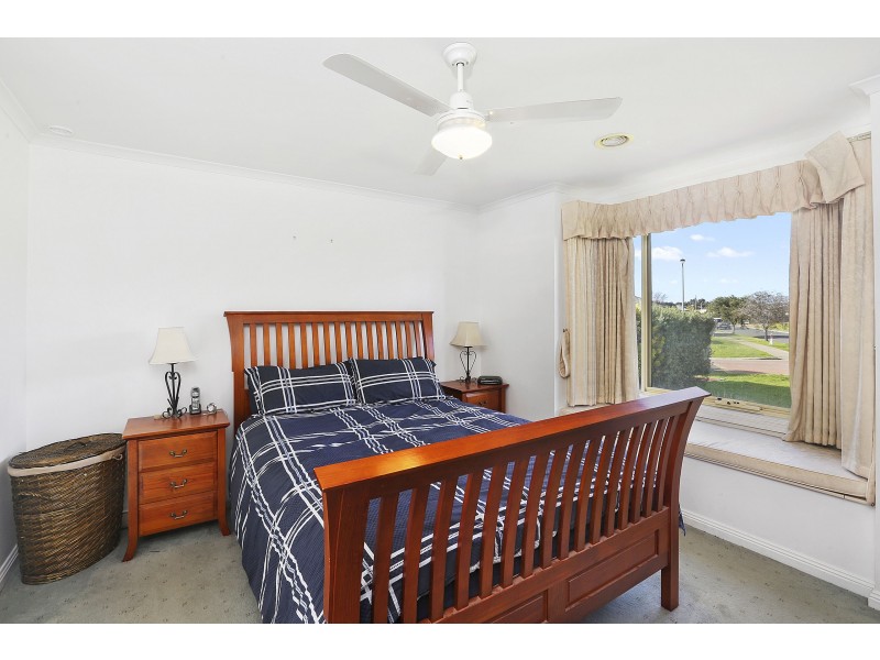 1 Marconi Place, Lara VIC 3212