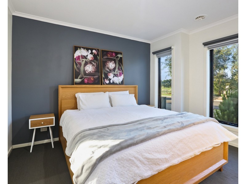 120 Canterbury Road West, Lara VIC 3212