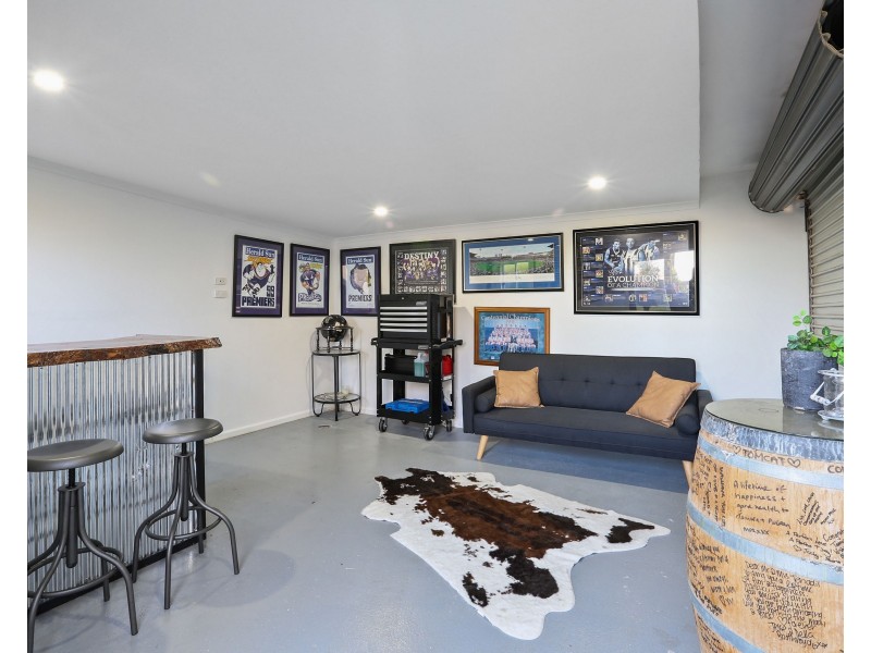 120 Canterbury Road West, Lara VIC 3212