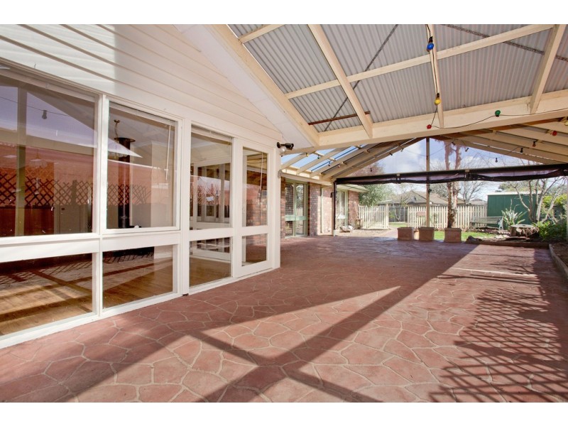 2 Anna Court, Lara VIC 3212