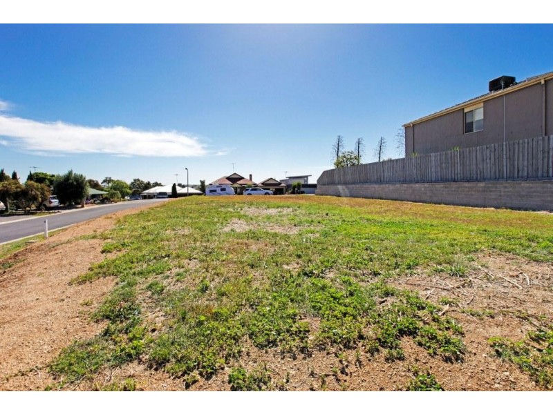 3 Nanton Close, Lara VIC 3212