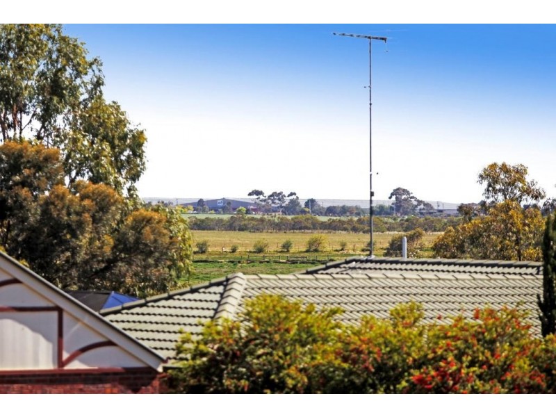 3 Nanton Close, Lara VIC 3212