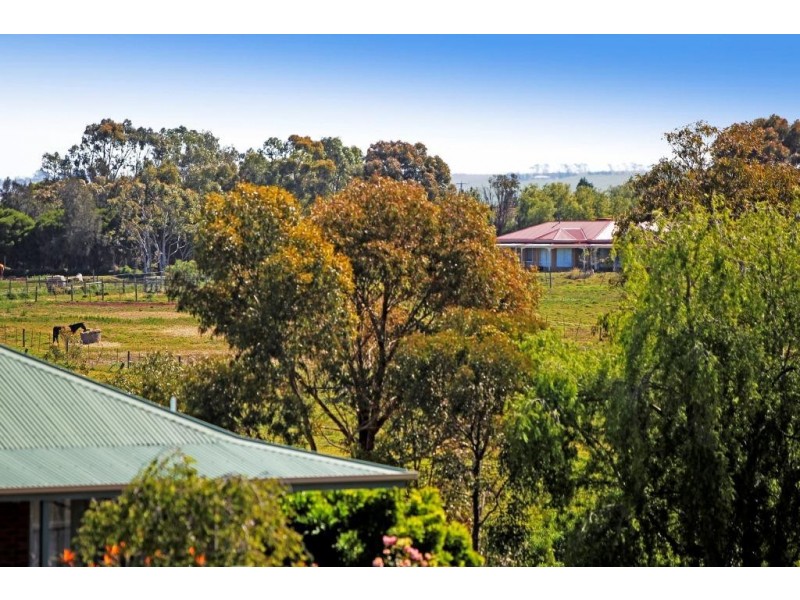 3 Nanton Close, Lara VIC 3212