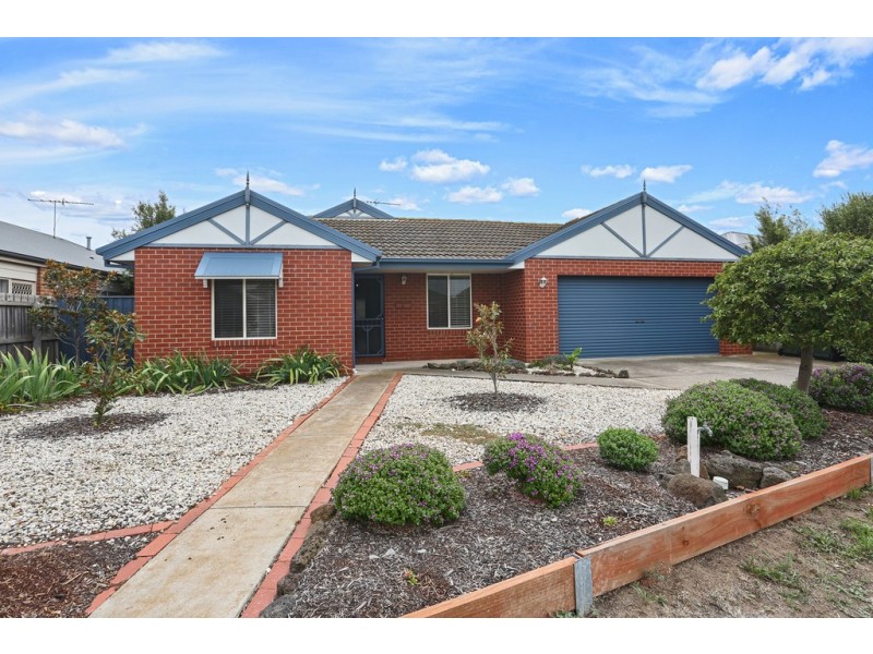 61 Streeton Close, Corio VIC 3214