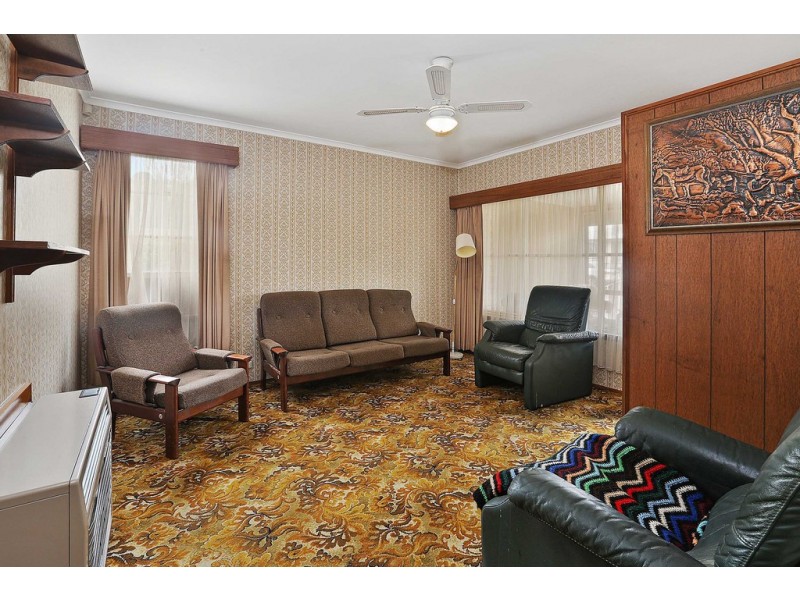 16 Zinnia Street, Norlane VIC 3214