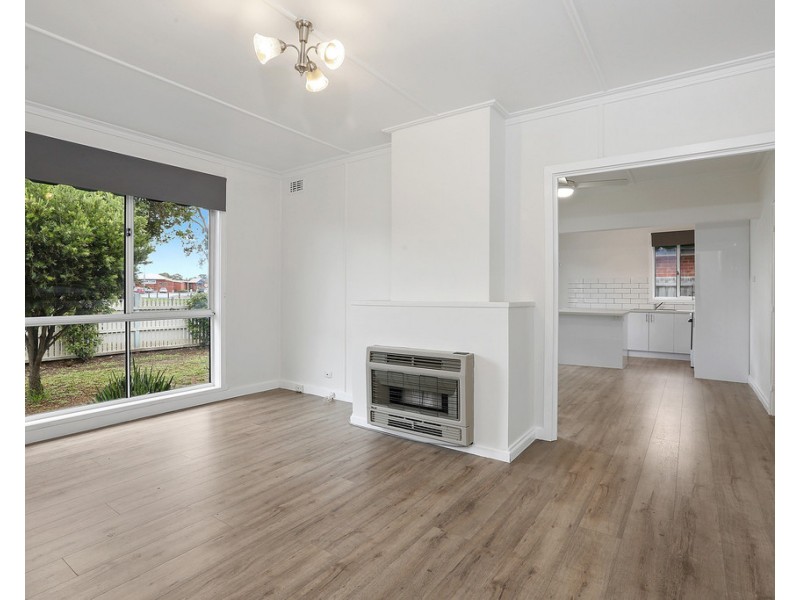 52 Rose Avenue, Norlane VIC 3214