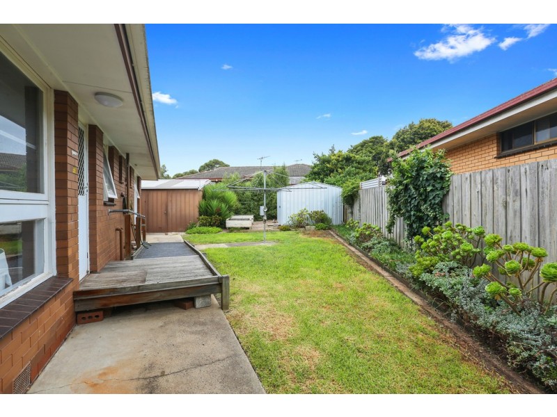 24 Fairfield Avenue, Belmont VIC 3216