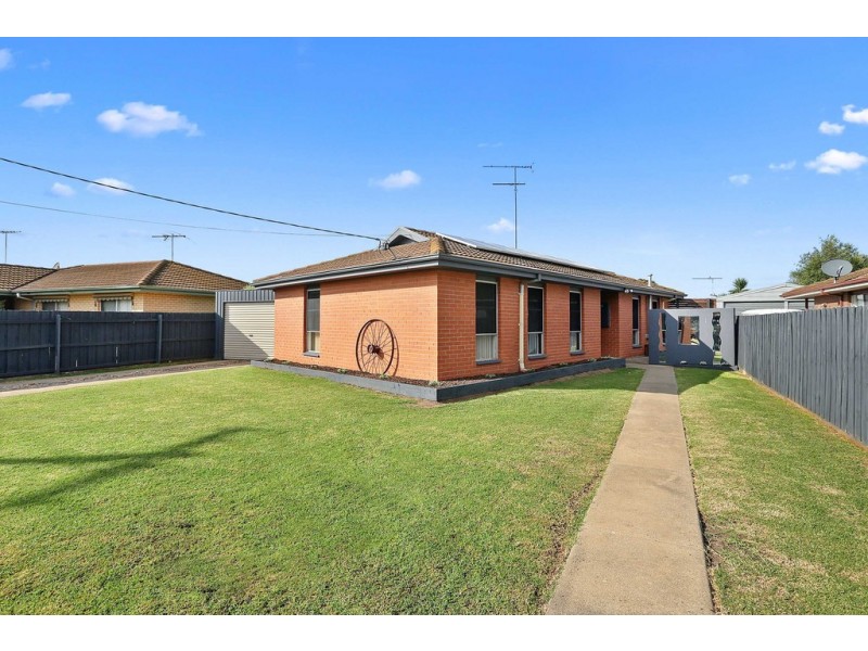 4 Prouse Court, Corio VIC 3214