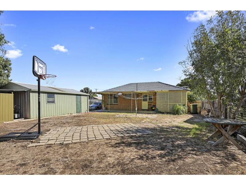 10 Corvi Court, Lara VIC 3212